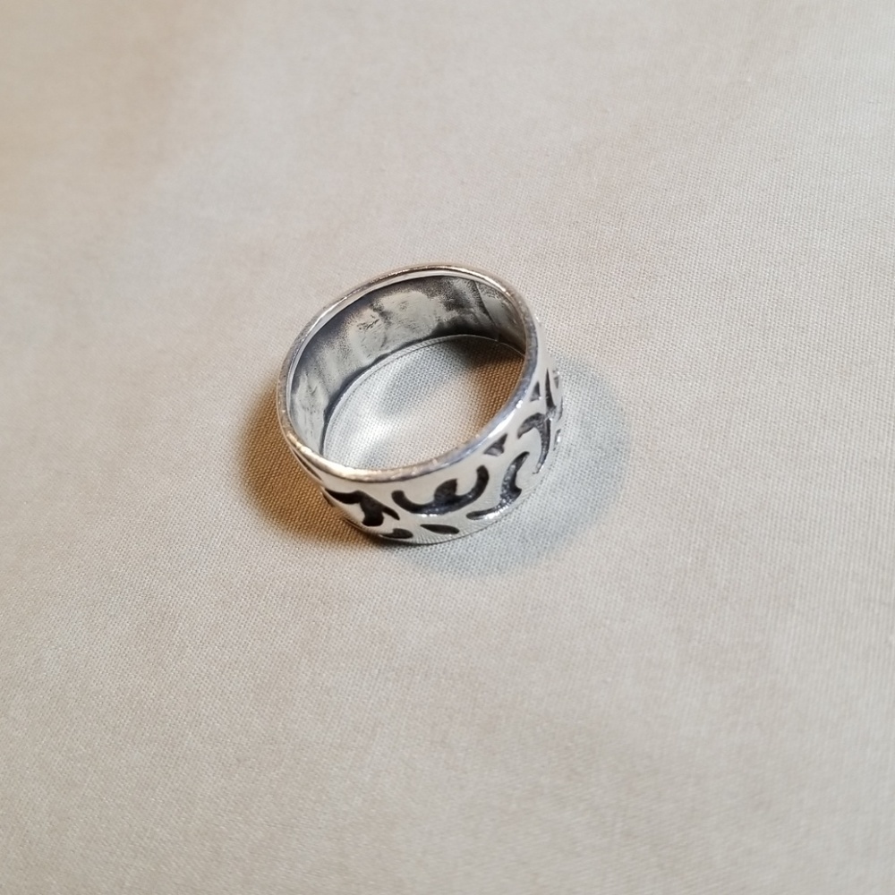 Sterling Silver Etched Band Ring